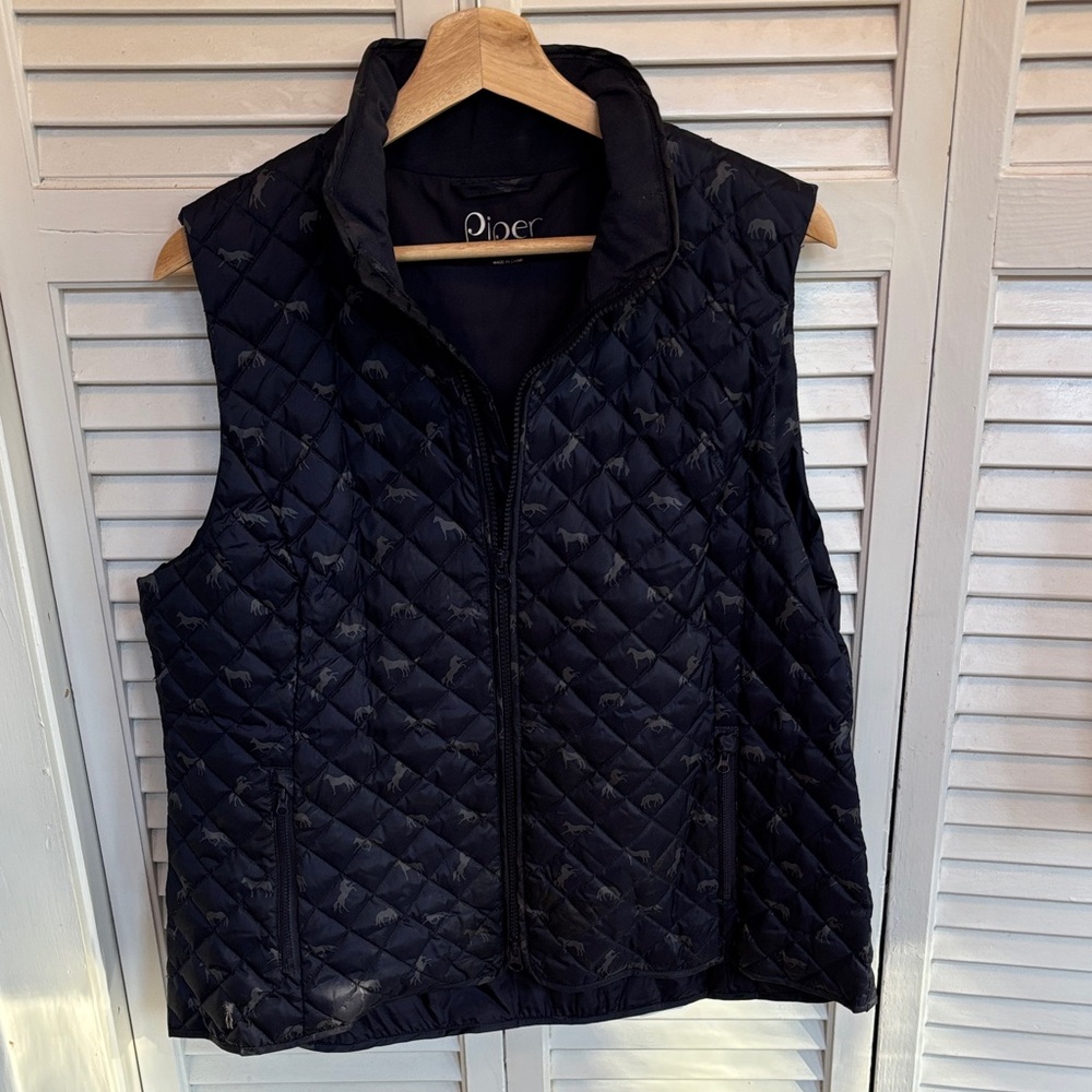 Smartpak Piper Women's Navy Horse Print Quilted Vest